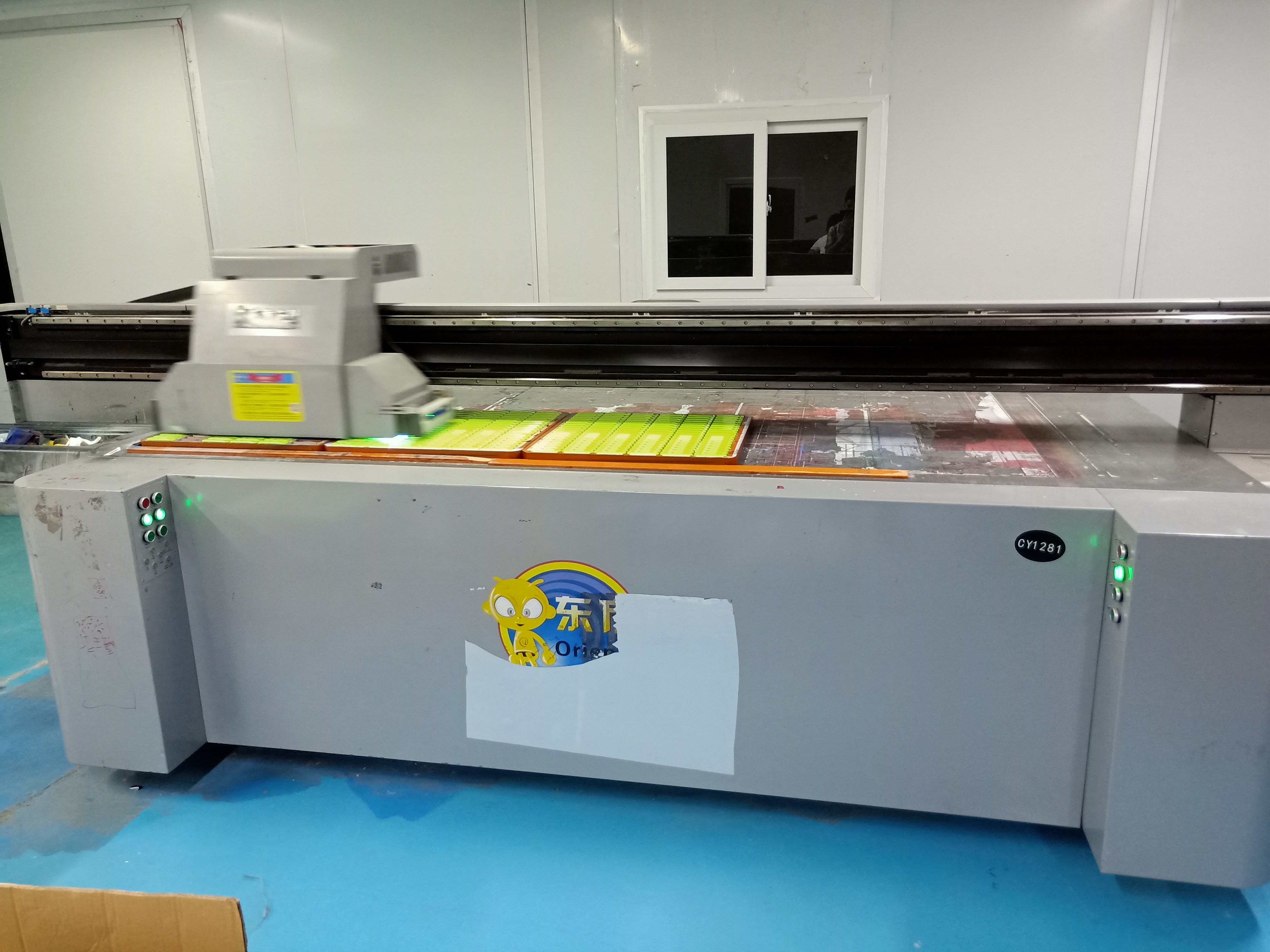 UV平板打印机有什么办法可以节省墨水?