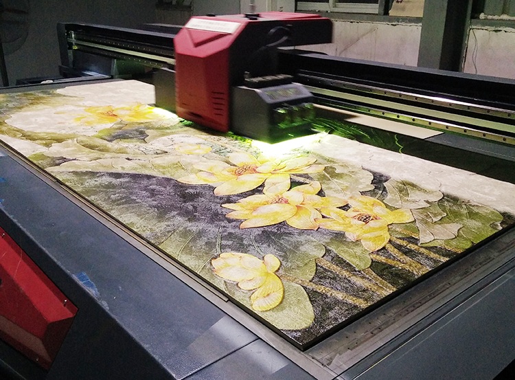 选购UV打印机哪家好?看以下几点标准!